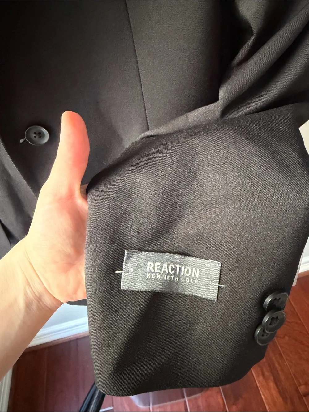 Kenneth Cole Reaction nwt $110